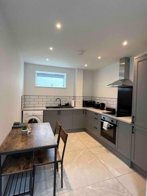 Entire Property In Downham Market, Serviced Accomodation Daire Dış mekan fotoğraf